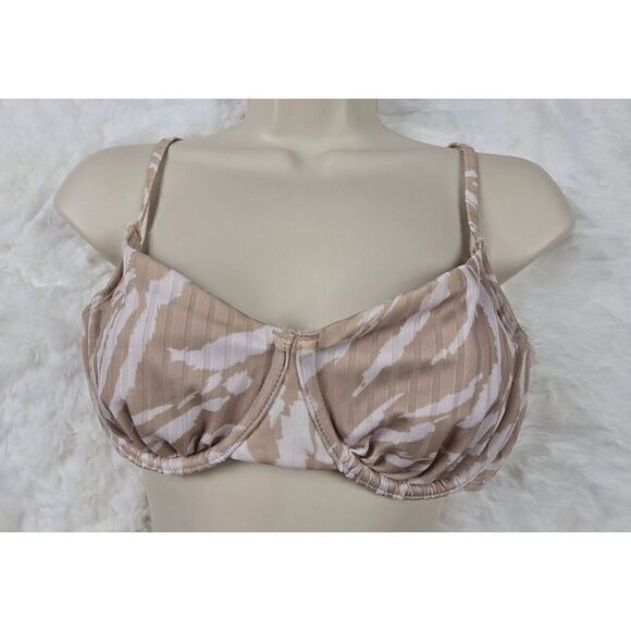 Wild Fable Underwired Bikini Top Medium - Picture 1 of 3